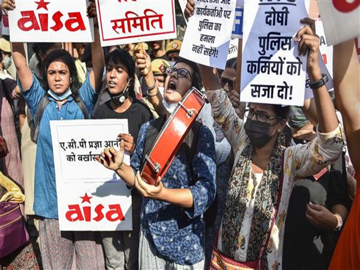 Protest outside Delhi Police headquarters against 'sexual assault' of two women students