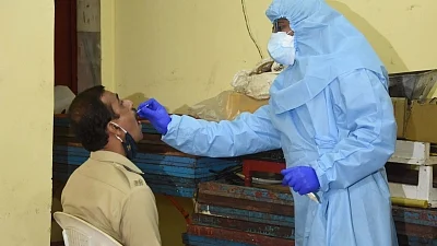 Omicron threat: Maharashtra to screen passengers from 10 countries