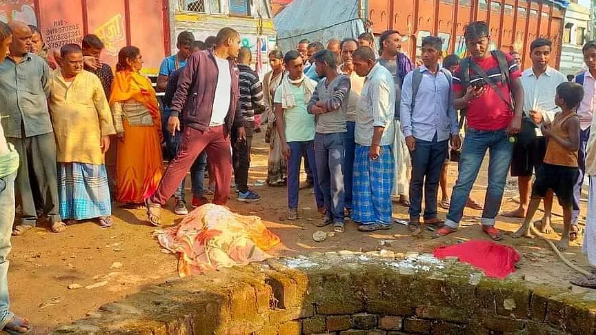 Horrific! A mother commits suicide with two children by jumping into a well in Patna's Bikram