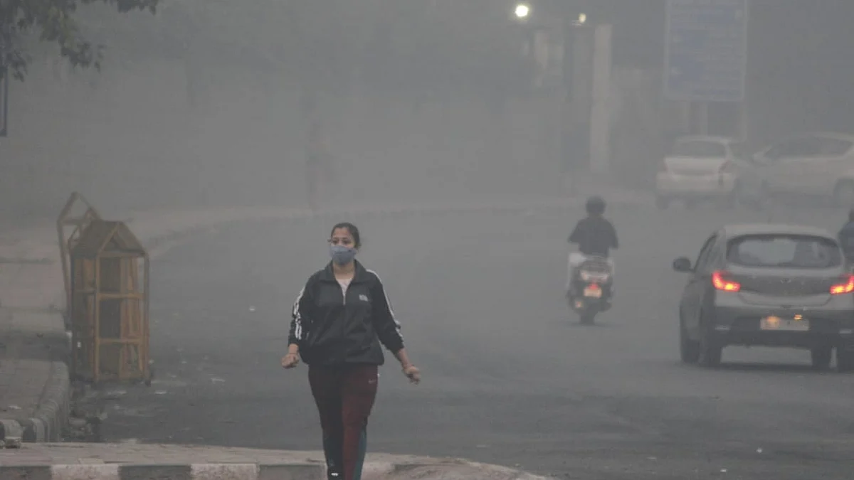 AQI of 8 areas in Delhi-NCR crosses 400-mark on Diwali afternoon