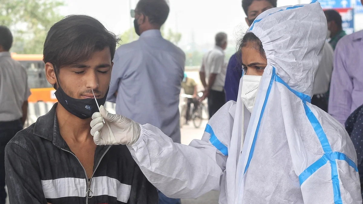 India records 11,271 new COVID-19 infections, 285 deaths