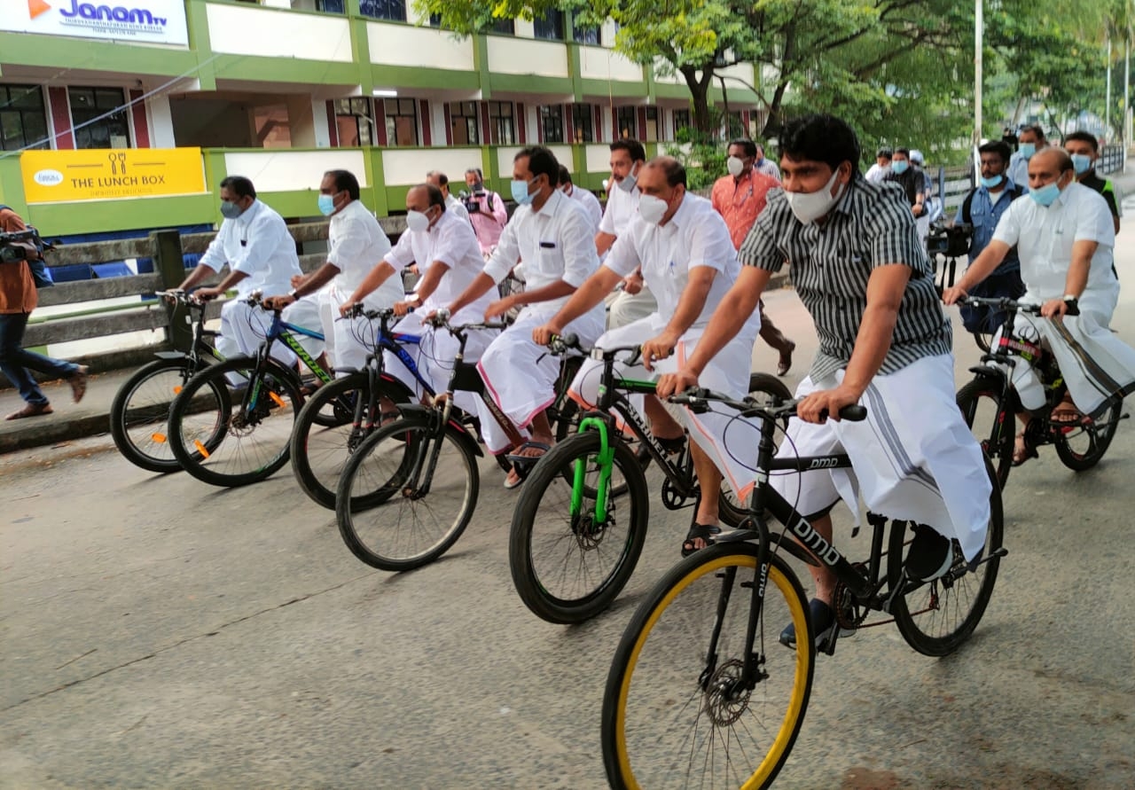 Kerala Oppn MLAs ride bicycles to Assembly in protest