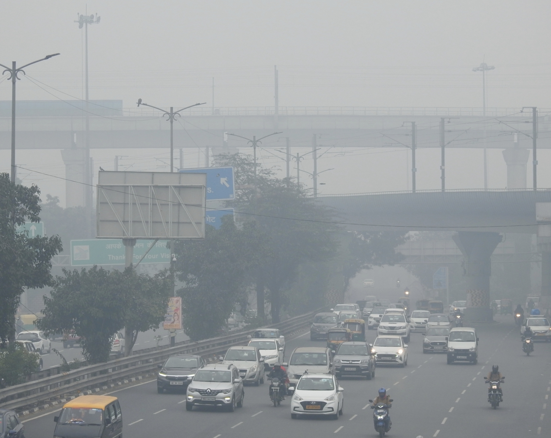 Rain likely in Delhi, AQI deteriorates to 'severe'