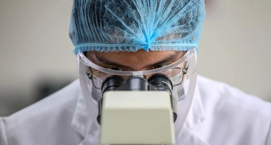1st case of omicron variant identified in US