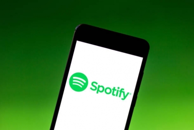 Spotify losing global music streaming market share: Report
