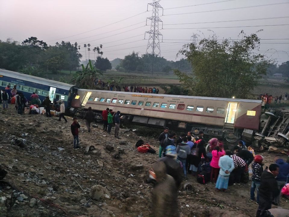 7 killed, 45 injured as Bikaner-Guwahati Express derails in Bengal