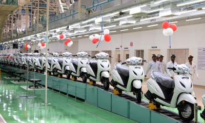 Tepid two-wheeler sales to subdue FY22 YoY domestic auto volumes: Ind-Ra