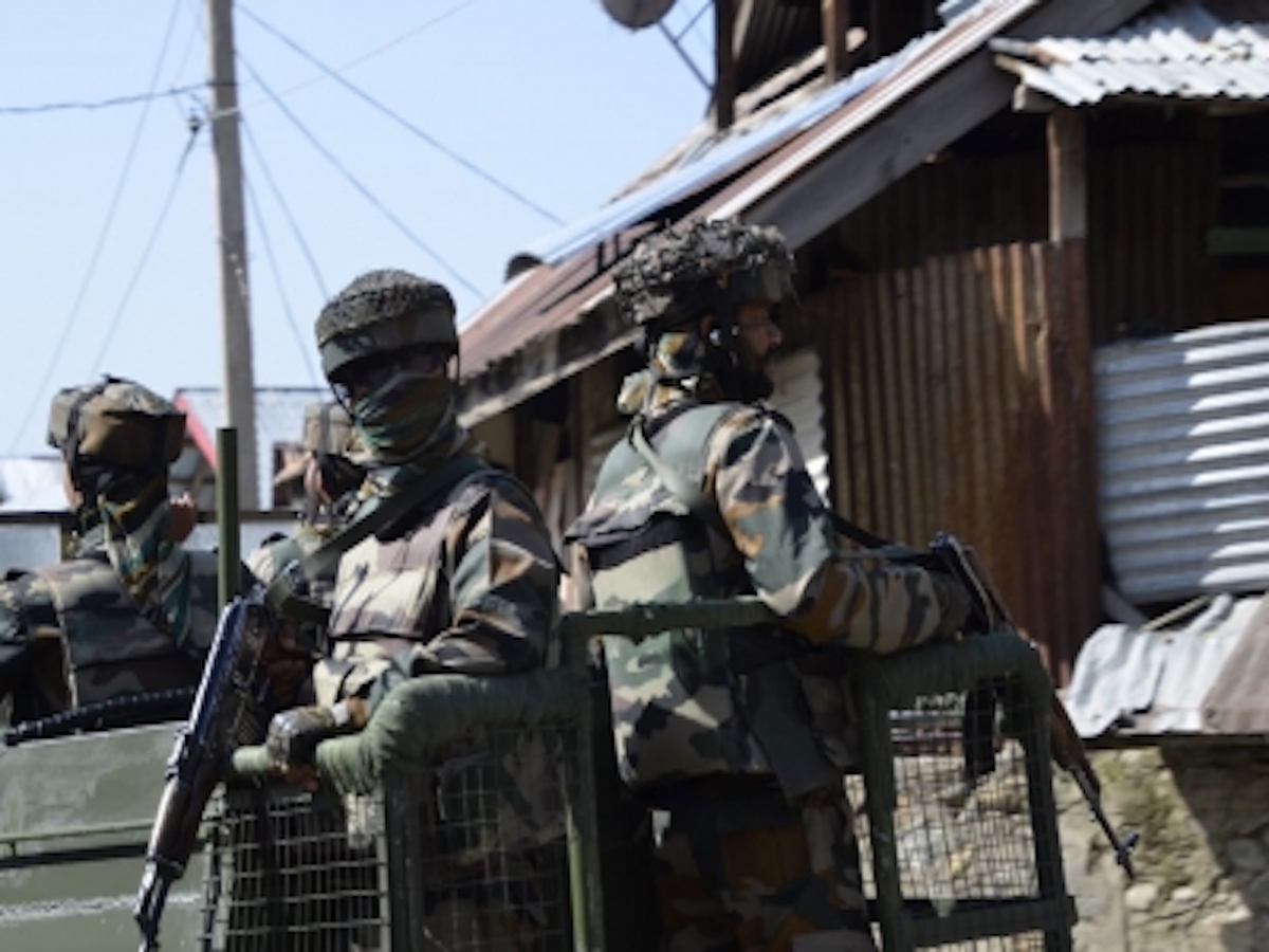 2 terrorists killed in gunfight in J&K's Shopian