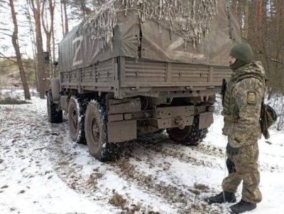 Troops protecting Kyiv 'firmly holding positions': Ukraine Army
