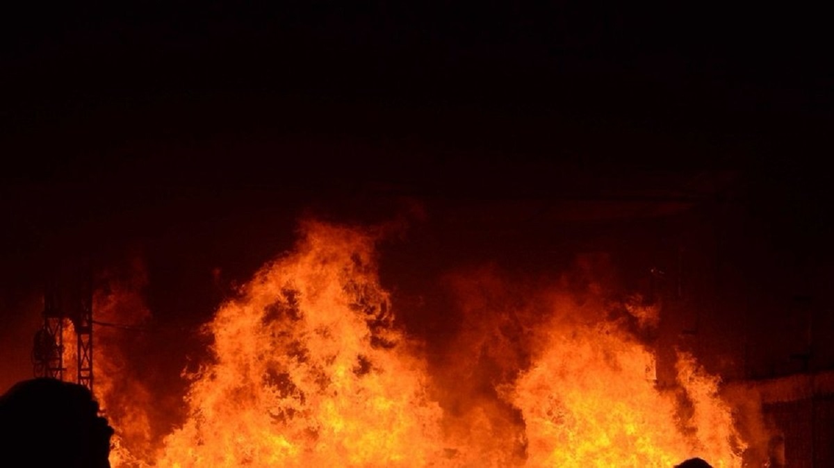 Fire destroys 22 houses in Srinagar