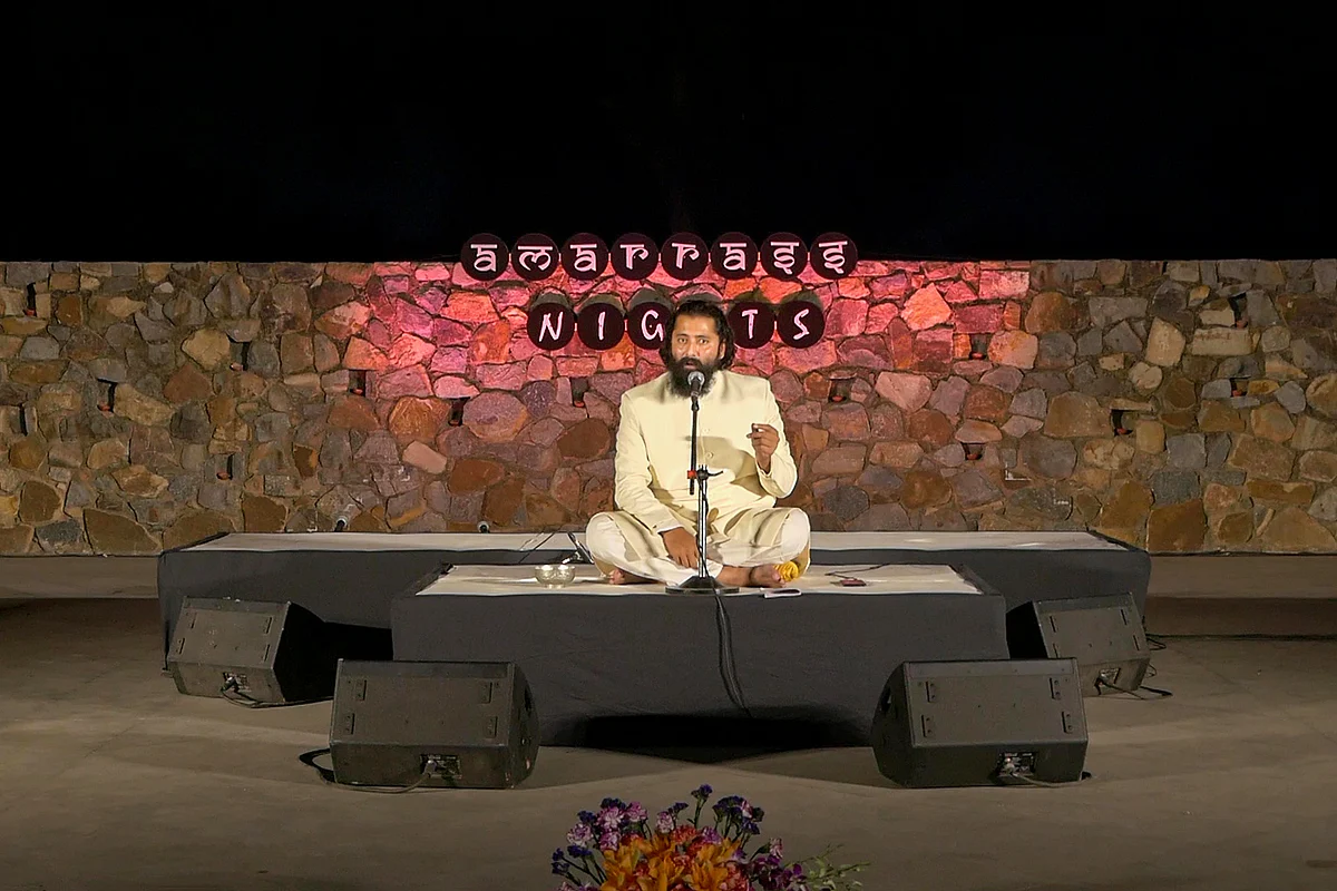 Askari Naqvi And Rehmat-e-nusrat bring Mehfil-e-tarranum to life at Amarrass Nights