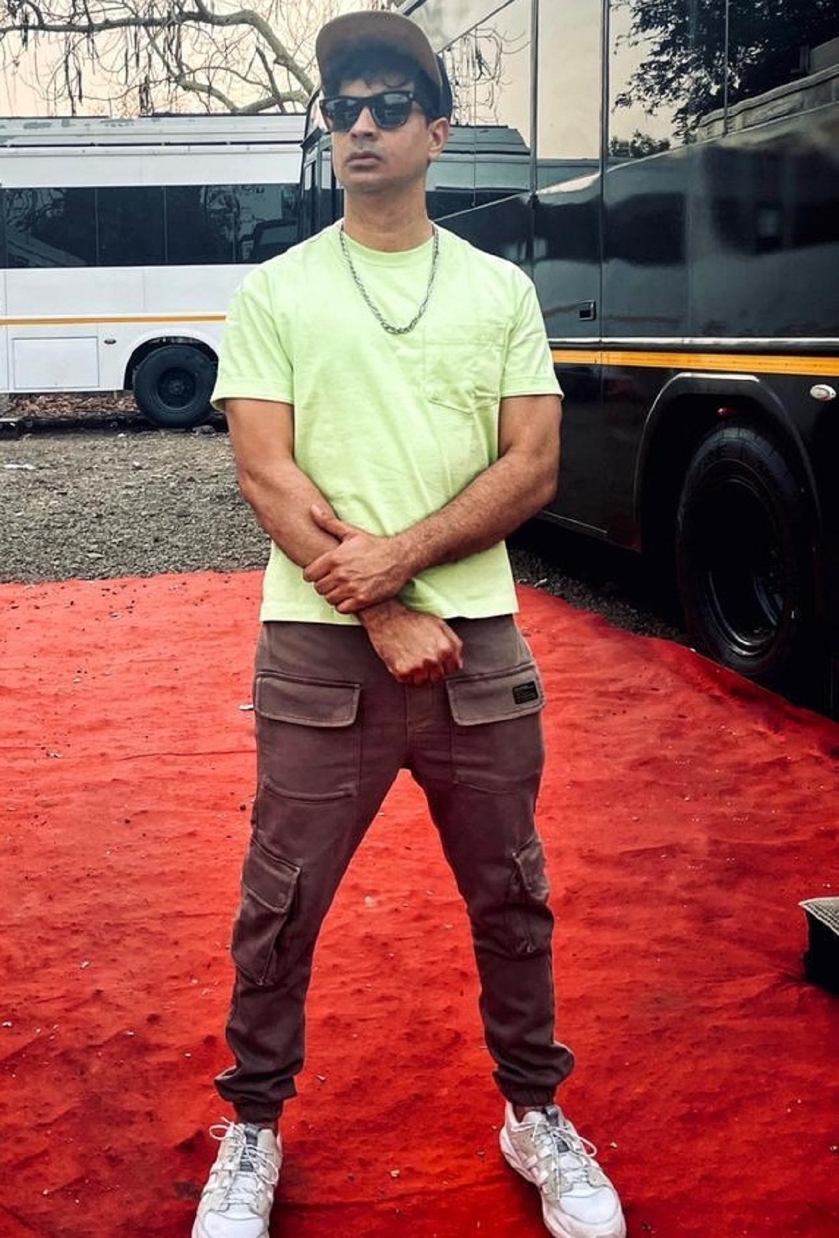 Tahir travels to Gujarat to shoot for 'secret project'