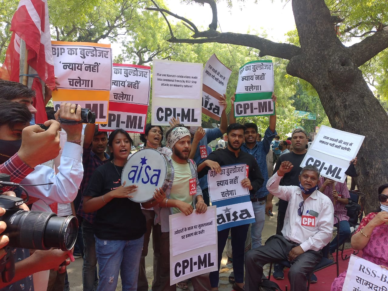 Left parties stage protest, say anti-encroachment drives in Delhi creating environment of hate