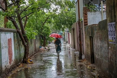 Cyclone Asani: Heavy rains in Chennai, 10 flights cancelled