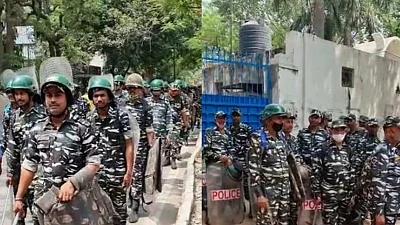 Demolition drive underway in several parts of Delhi