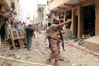 One dead, several injured in Karachi blast