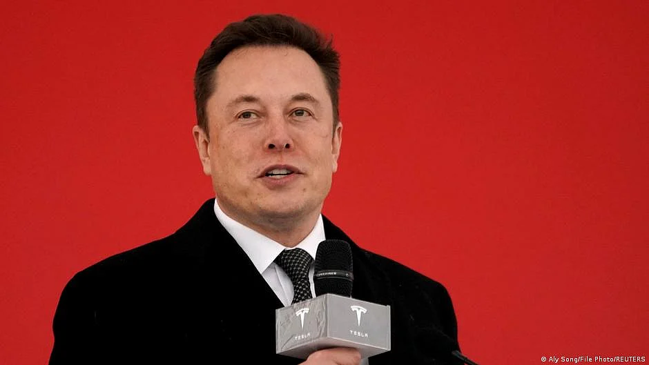 Musk says he would reverse Twitter's ban of Donald Trump