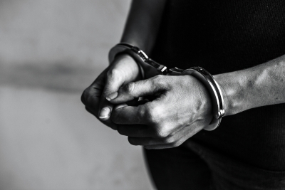 2 courier boys held for stealing diamond jewellery worth Rs 7.5 cr
