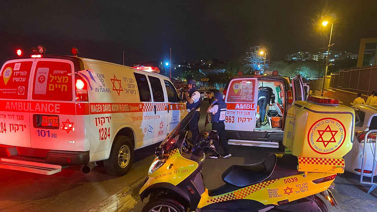 Three dead, four injured in suspected terror attack in Israel: Reports