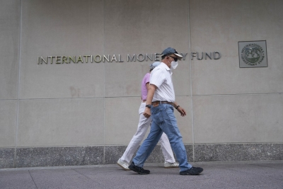 Regulators must put up guardrails to protect crypto investors: IMF official