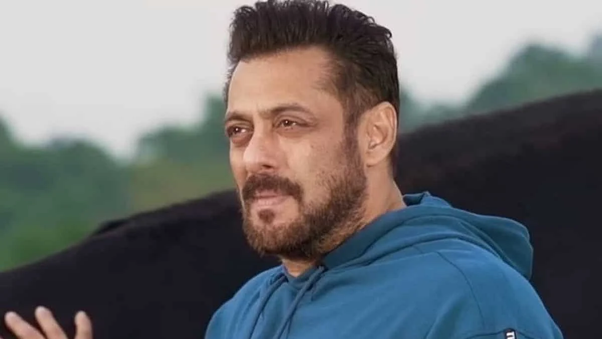 Threat letter to actor Salman Khan, his father; Mumbai cops lodge FIR