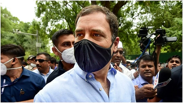 Congress leader Rahul Gandhi outside ED office on Monday