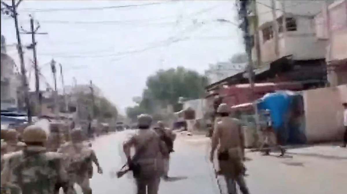 Prophet comment row: Violence in UP's Prayagraj, protests in some districts