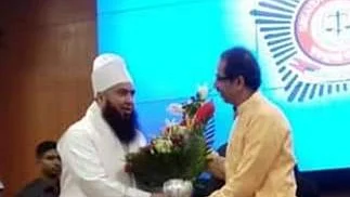 Muslims pray for Uddhav, worried at the return of BJP & Hindutva