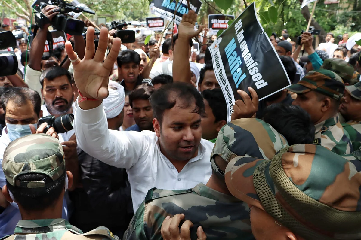 LIVE News Updates: Delhi sees nearly 70% jump in Covid containment zones since June 17