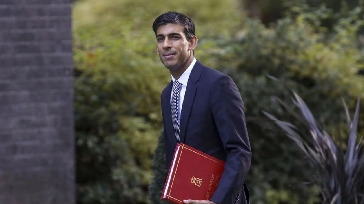 Rishi Sunak bags more votes to extend lead in UK PM race