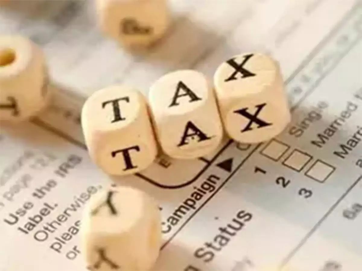 Govt slaps export tax on petrol, diesel; windfall tax on domestic crude oil