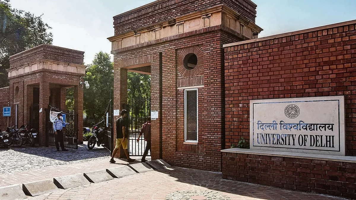 Delhi University English teachers fear job loss under new curriculum