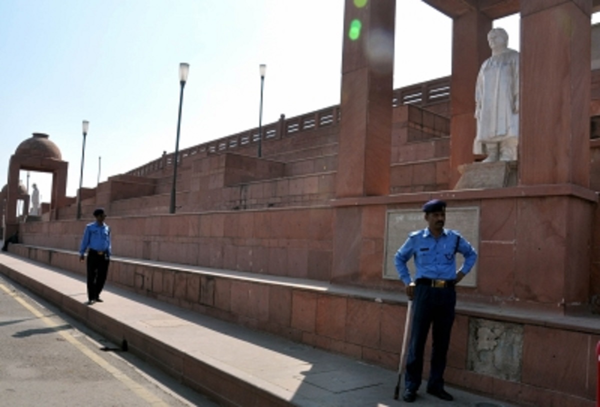 Elephant statue stolen from Lucknow's Ambedkar park
