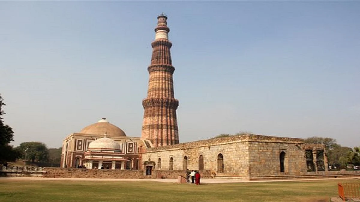 Free entry draws more students to ASI monuments, govt seeks to further boost number