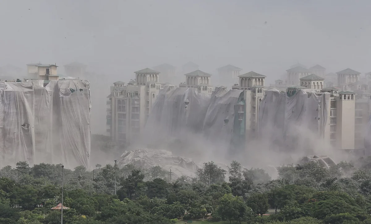 Supertech Twin Towers in Noida razed to the ground