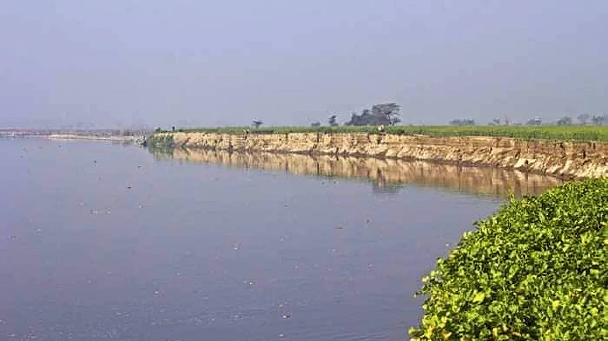 Yamuna swells further in Delhi; evacuation efforts being intensified
