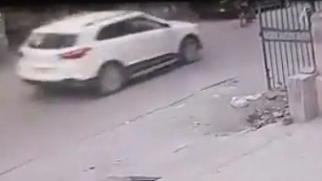 Car runs over senior citizen couple in Delhi; man dies, wife critical