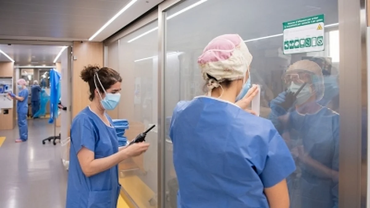 Covid deaths in UK fall for 2nd week in a row