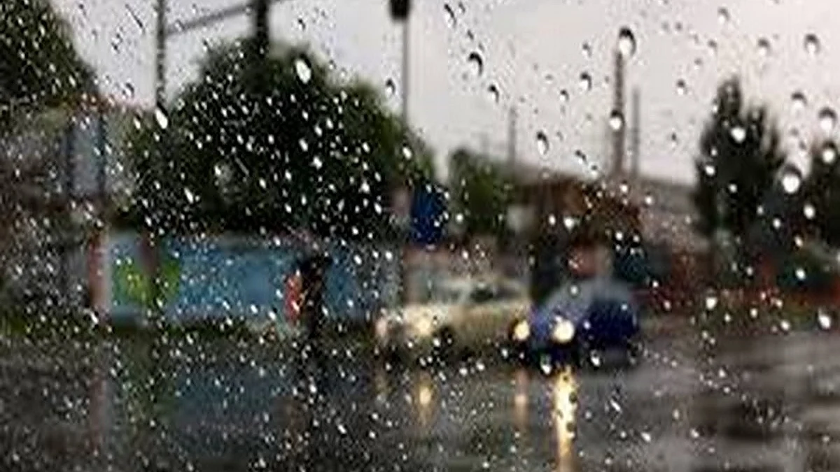 Forecast of more rain worries flood-hit Bengalurians as they try to return to normal life
