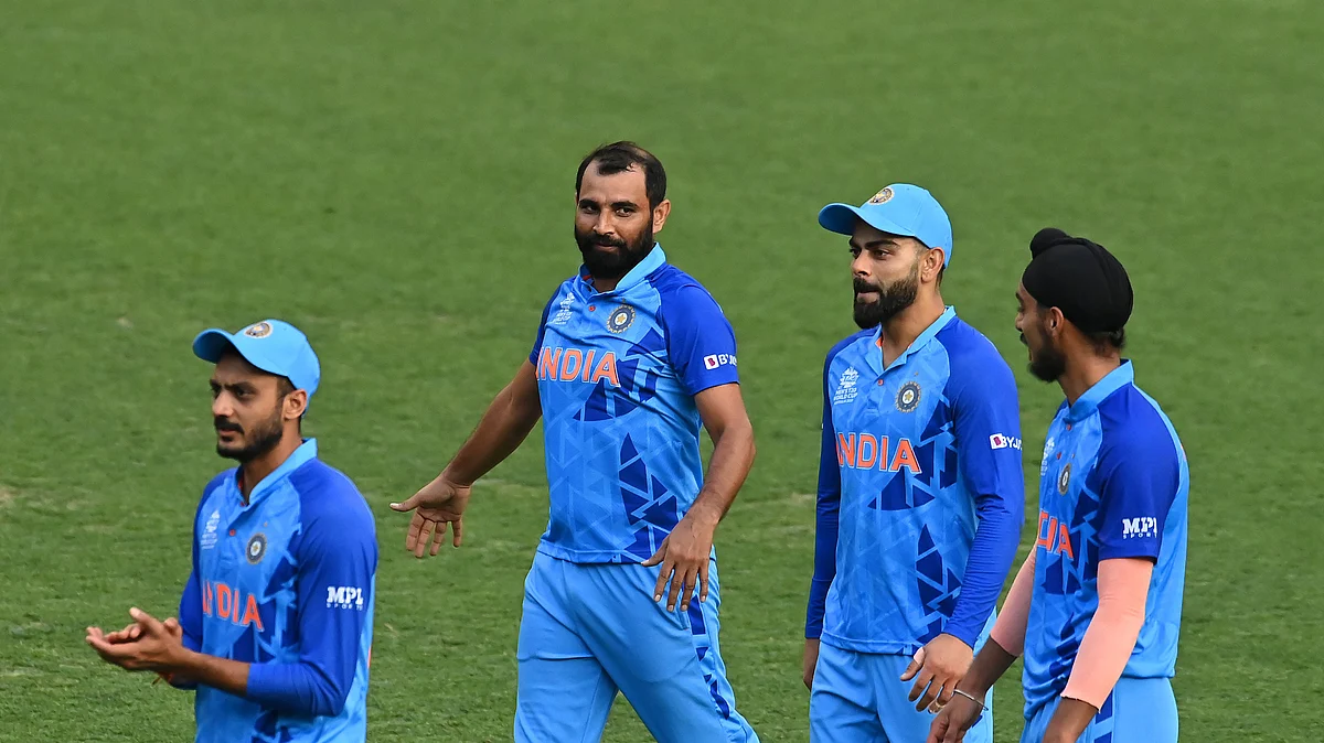 Shami sizzles in four-wicket over as India edge out Australia in warm-up