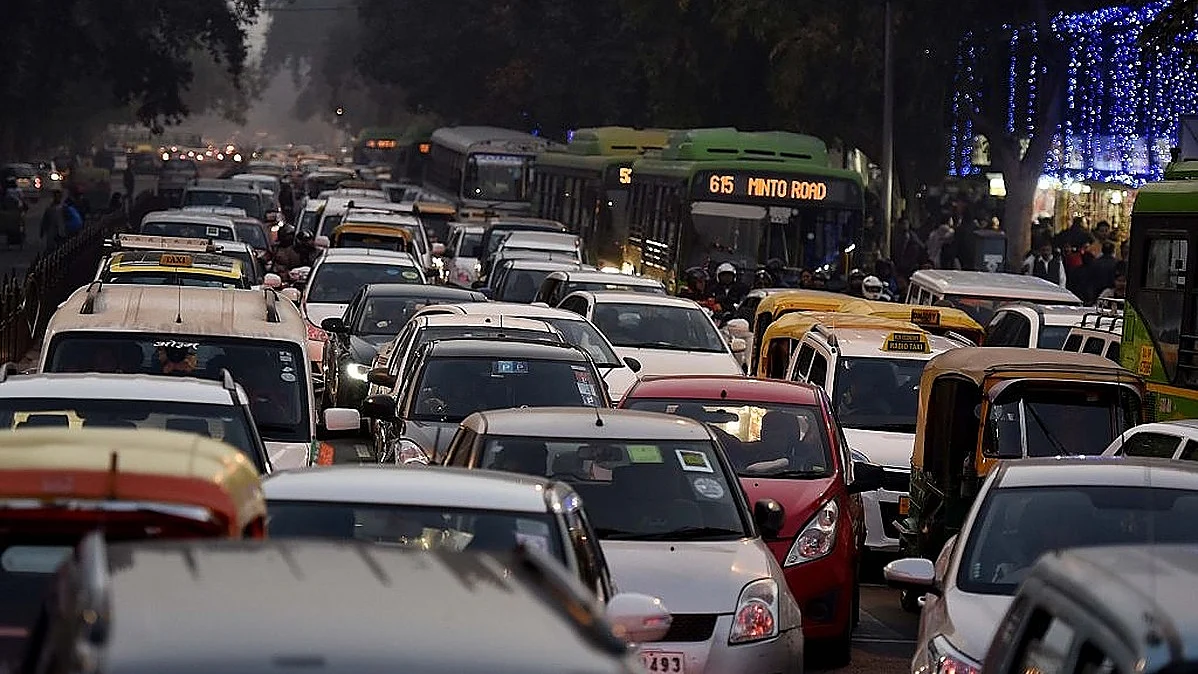 File photo of a traffic-clogged road in New Delhi’s Connaught Place.