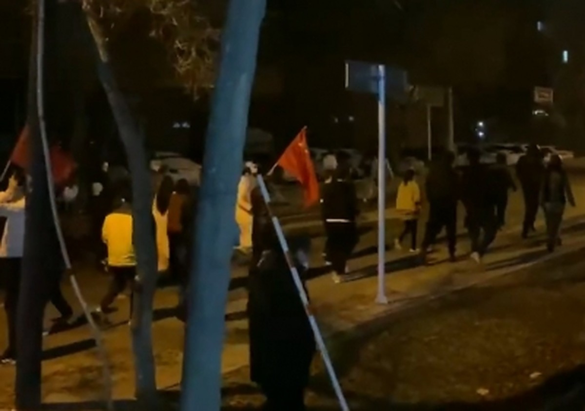 Chinese universities send students home after protests