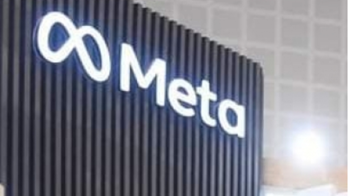 Meta plans to shut down Portal, smartwatches projects
