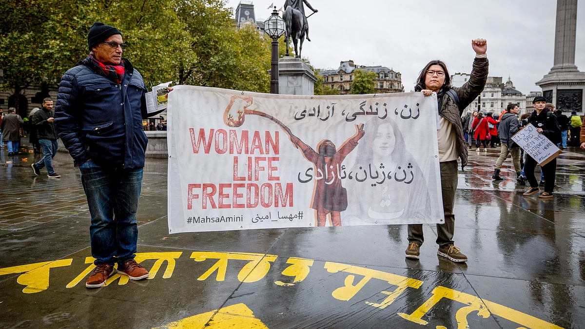 Iranians protest for crimes against women at the city centre.