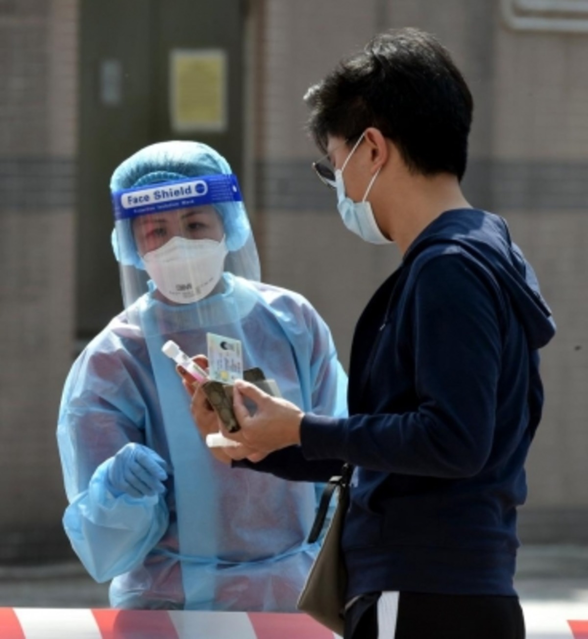 China's Covid wave hits factories and consumer market