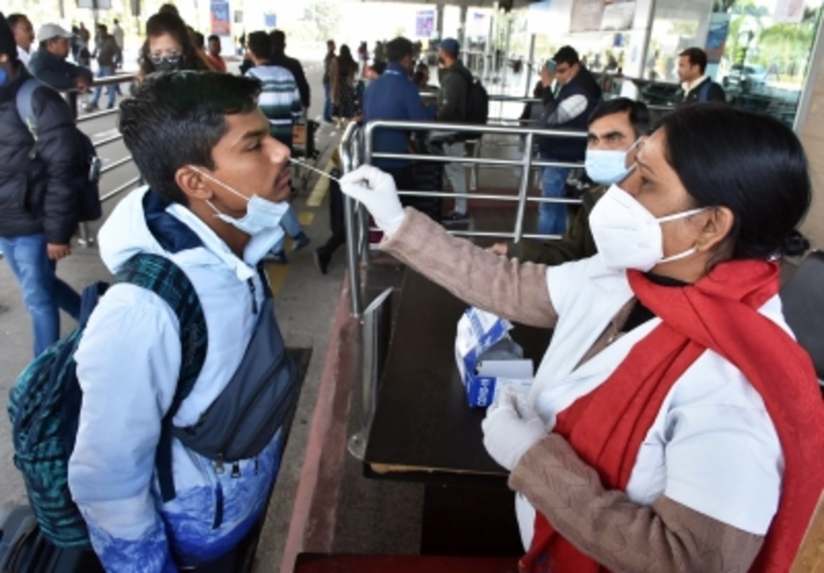 39 int'l travellers test Covid positive at airports across country