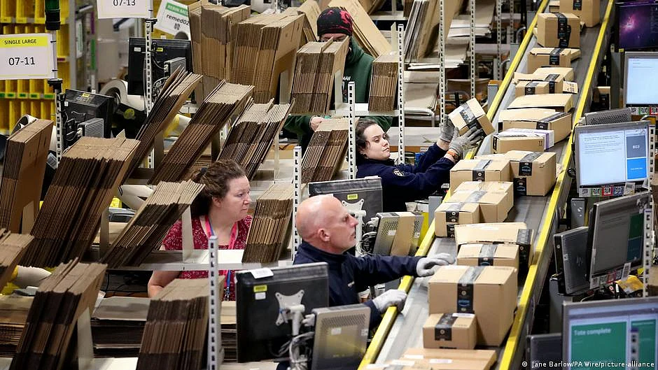 Amazon extends last year's job cuts to 18,000