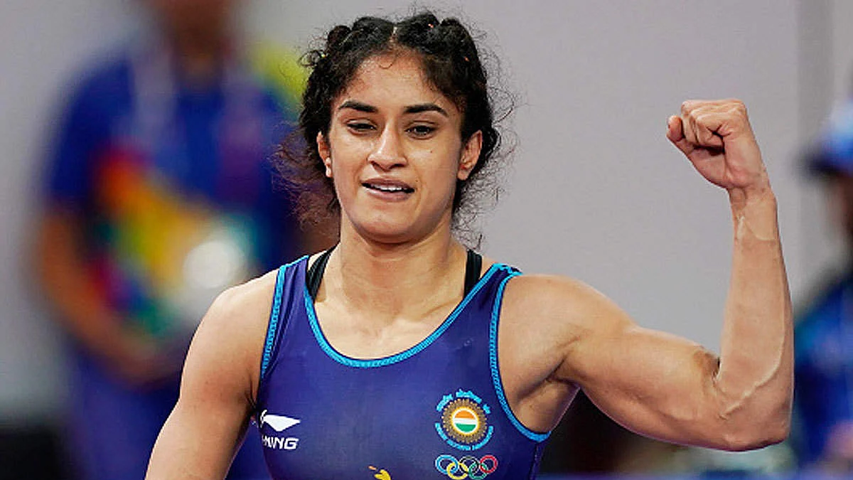 LIVE News Updates WFI temporarily suspends Vinesh Phogat over her