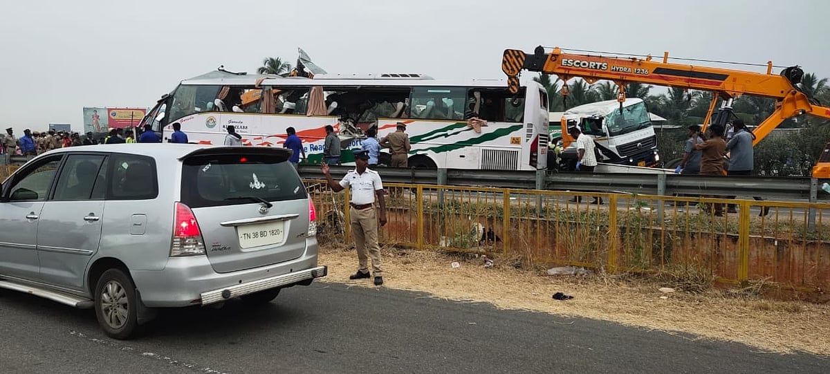 26 killed in two separate road accidents in Tamil Nadu