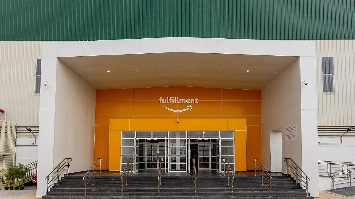 Amazon rolls out shopping site in Saudi Arabia